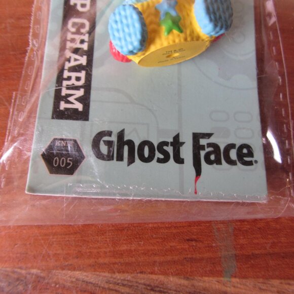 killer klowns from outer space keychain dangler NIP ghost face 2024 (T642) - Picture 4 of 8